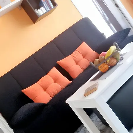 Comfortable In Villena's Center / Air Conditioning Lägenhet